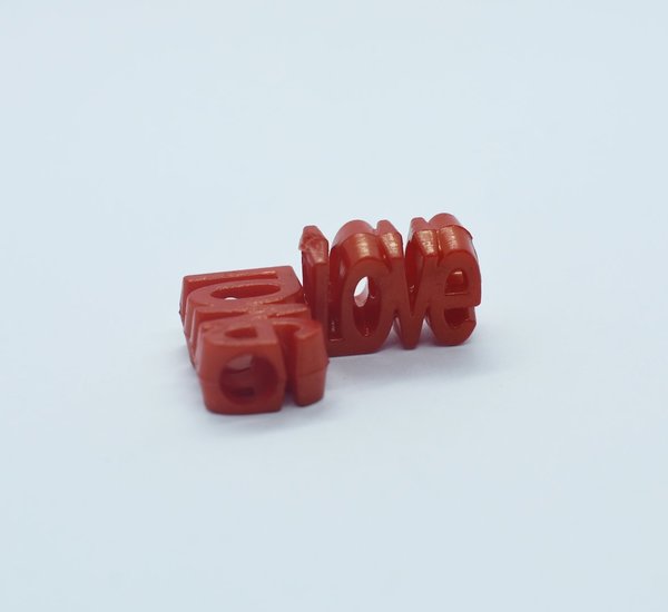 Kunststoffperle Love 13x15mm Rot 2 Stück